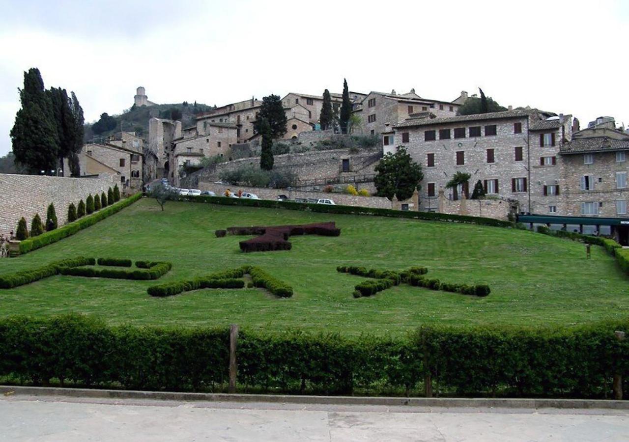 Camere Gambacorta Assisi Eksteriør billede